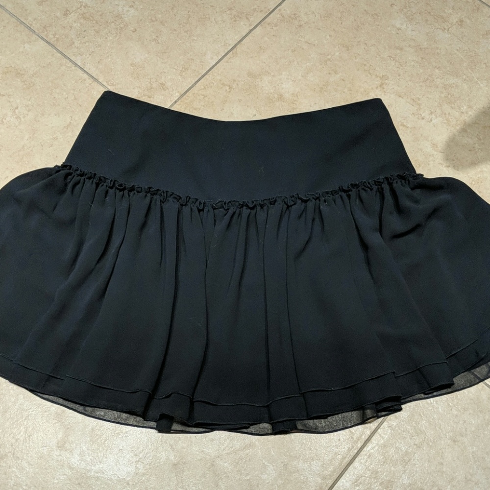 Black Banana Republic Ruffle Skirt size 12